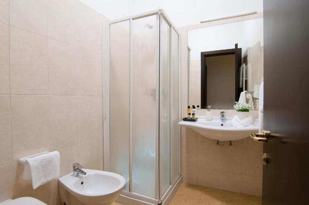 Cardinal Of - Recommended For Ages 25 To 55 Hotel Florença